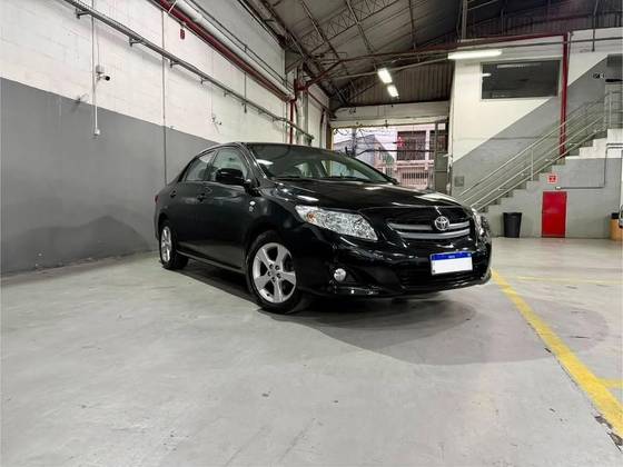 TOYOTA COROLLA 1.8 GLI 16V FLEX 4P AUTOMÁTICO TOYOTA COROLLA 1.8 GLI 16V FLEX 4P AUTOMÁTICO